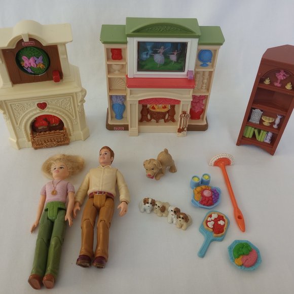 FisherPrice Toys Lot Fisher Price Loving Family Dollhouse